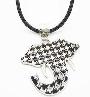 Hound's-tooth Elephant Necklace