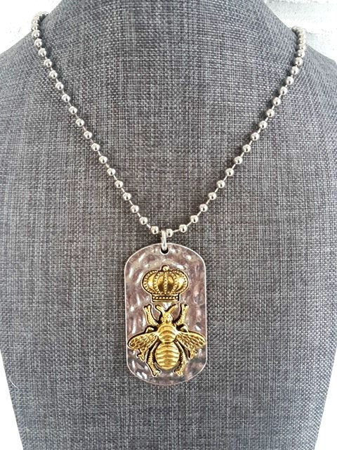 Queen Bee Silver Necklace